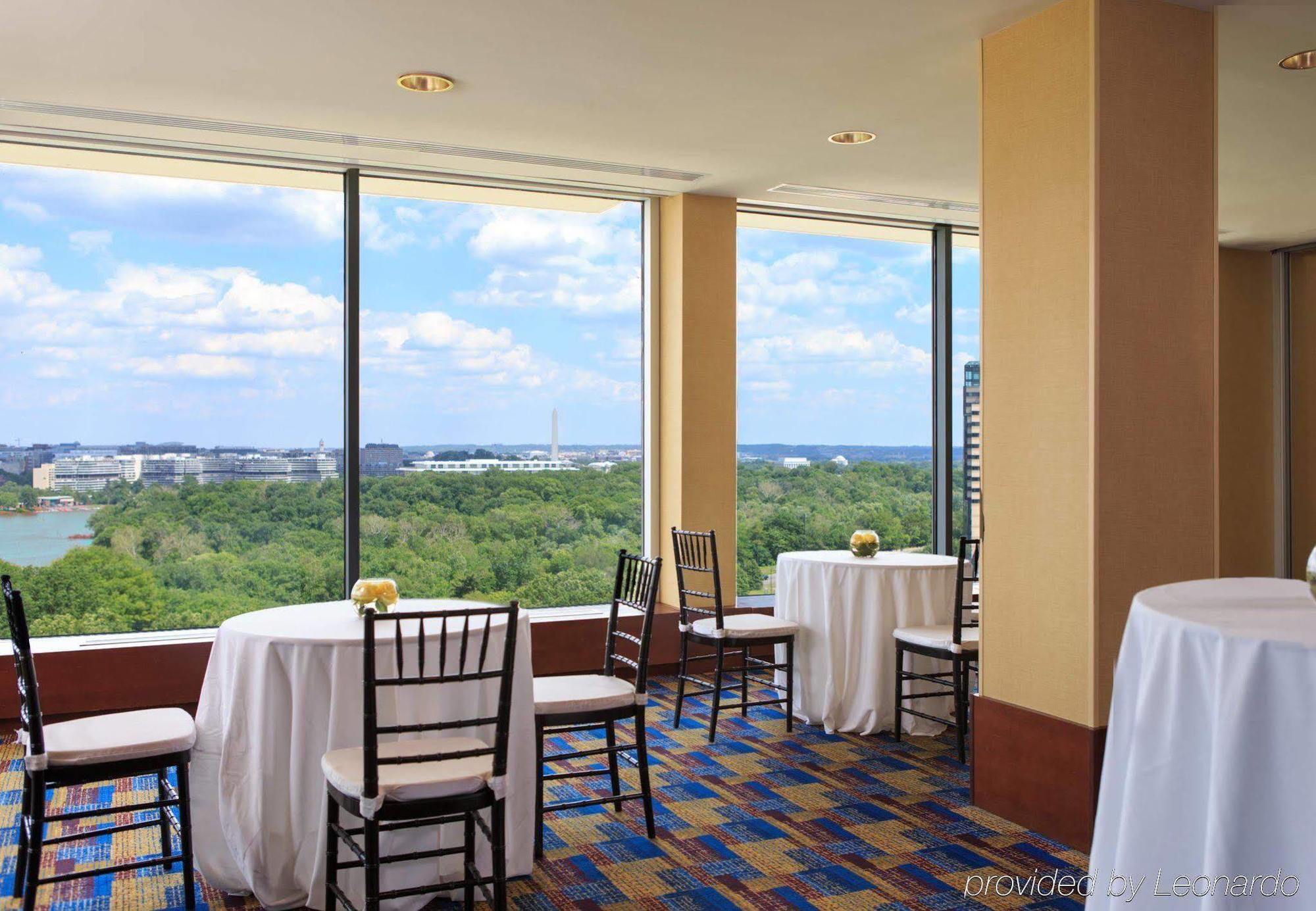 Готель Key Bridge Marriott Арлінгтон Екстер'єр фото