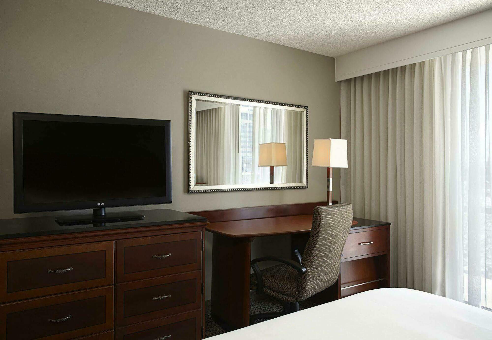 Готель Key Bridge Marriott Арлінгтон Екстер'єр фото